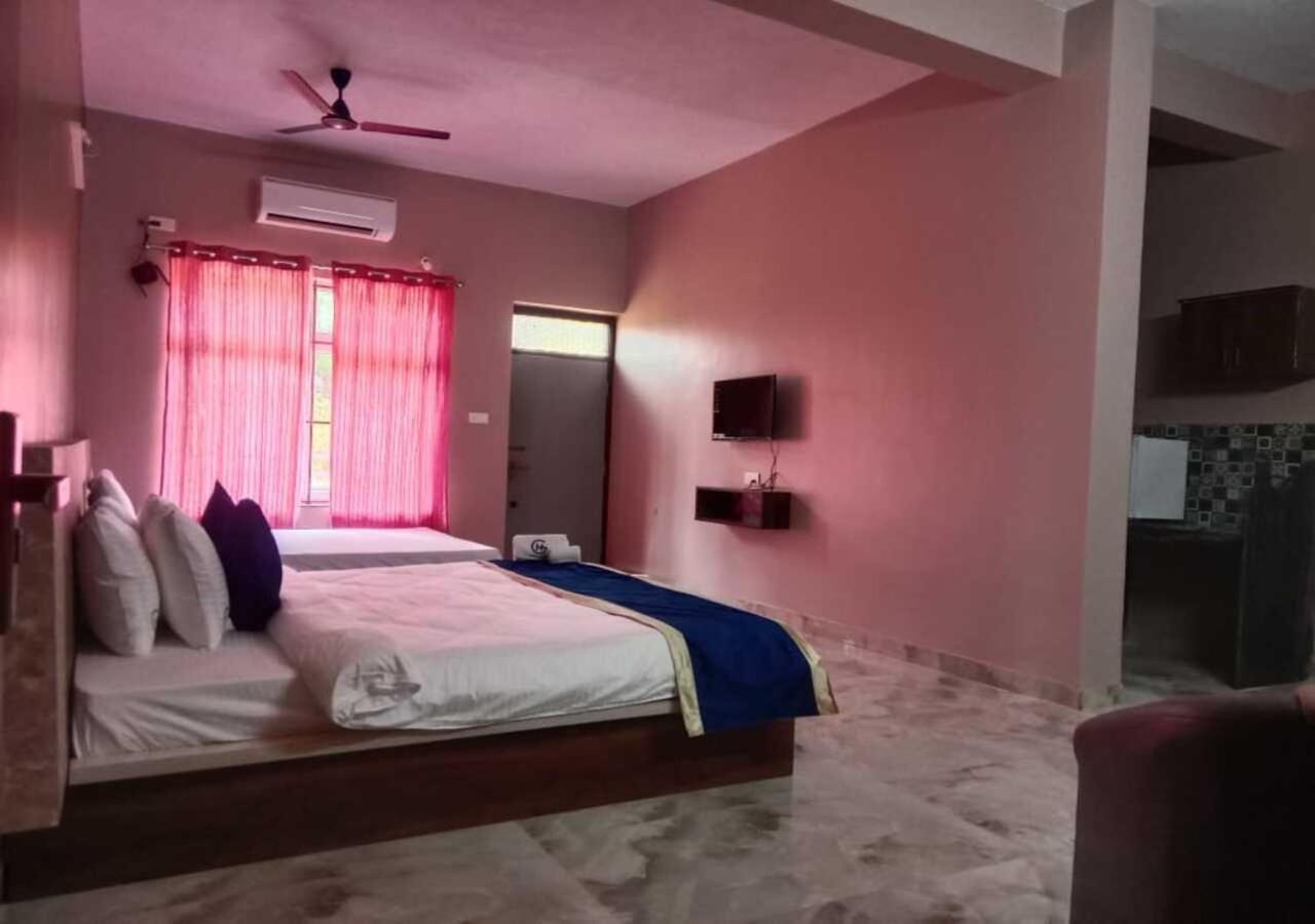 Hotel Golden Heights Gokarna 고카르나 외부 사진