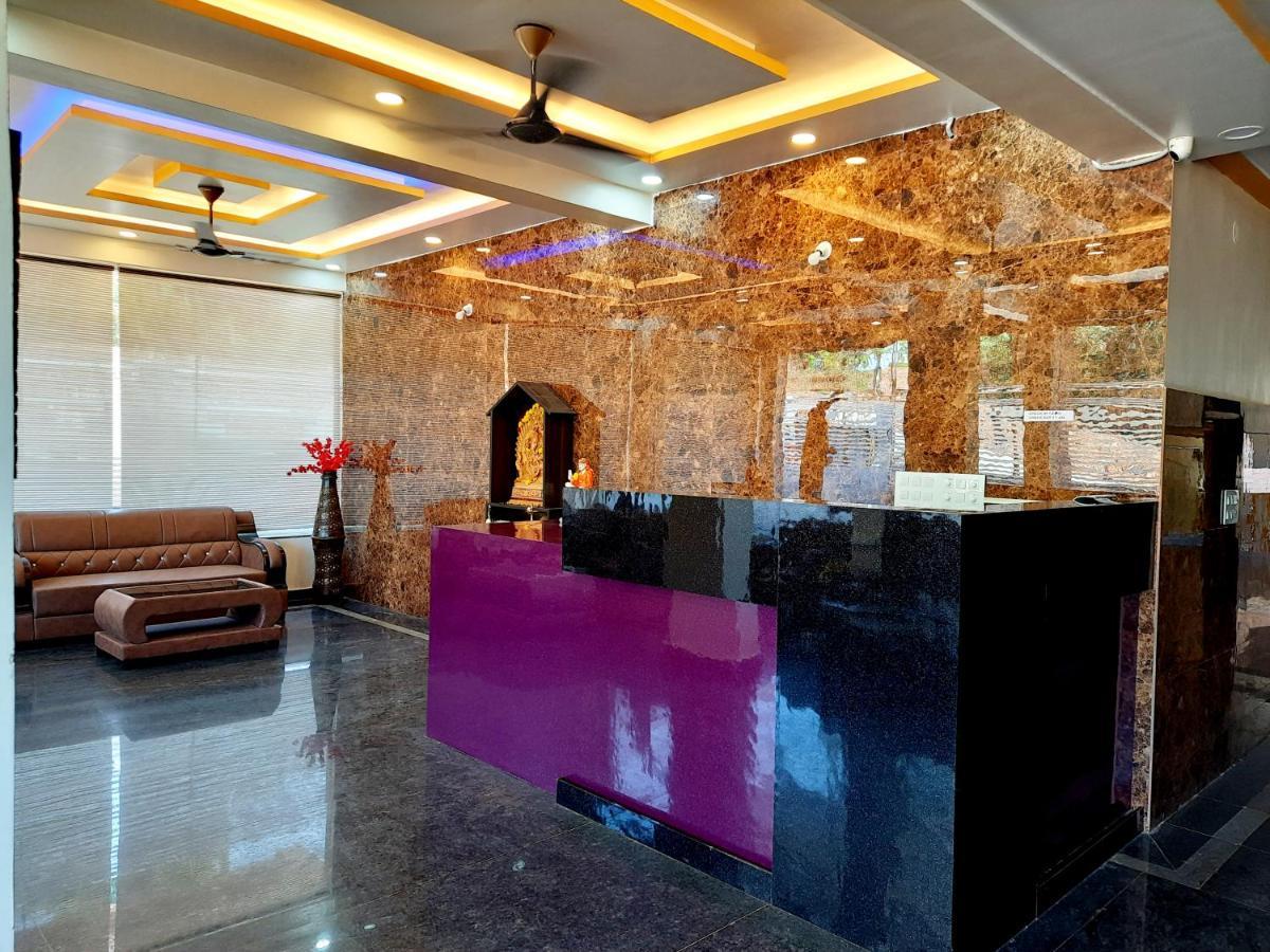 Hotel Golden Heights Gokarna 고카르나 외부 사진